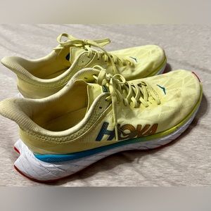 HOKA Men's Carbon X 2 Running Shoes
